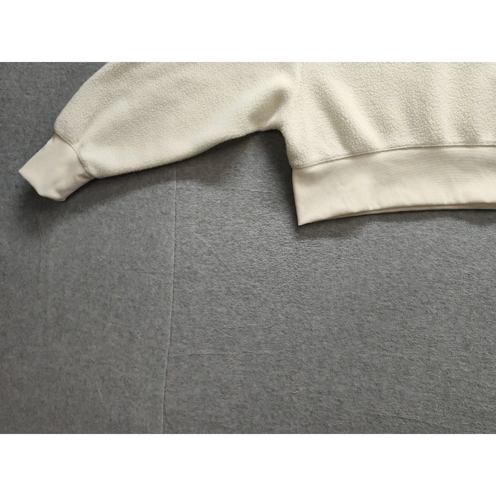 Nike Women Sweatshirt XS Cream 100% Polyester Crew Neck Long Sleeve Pullover